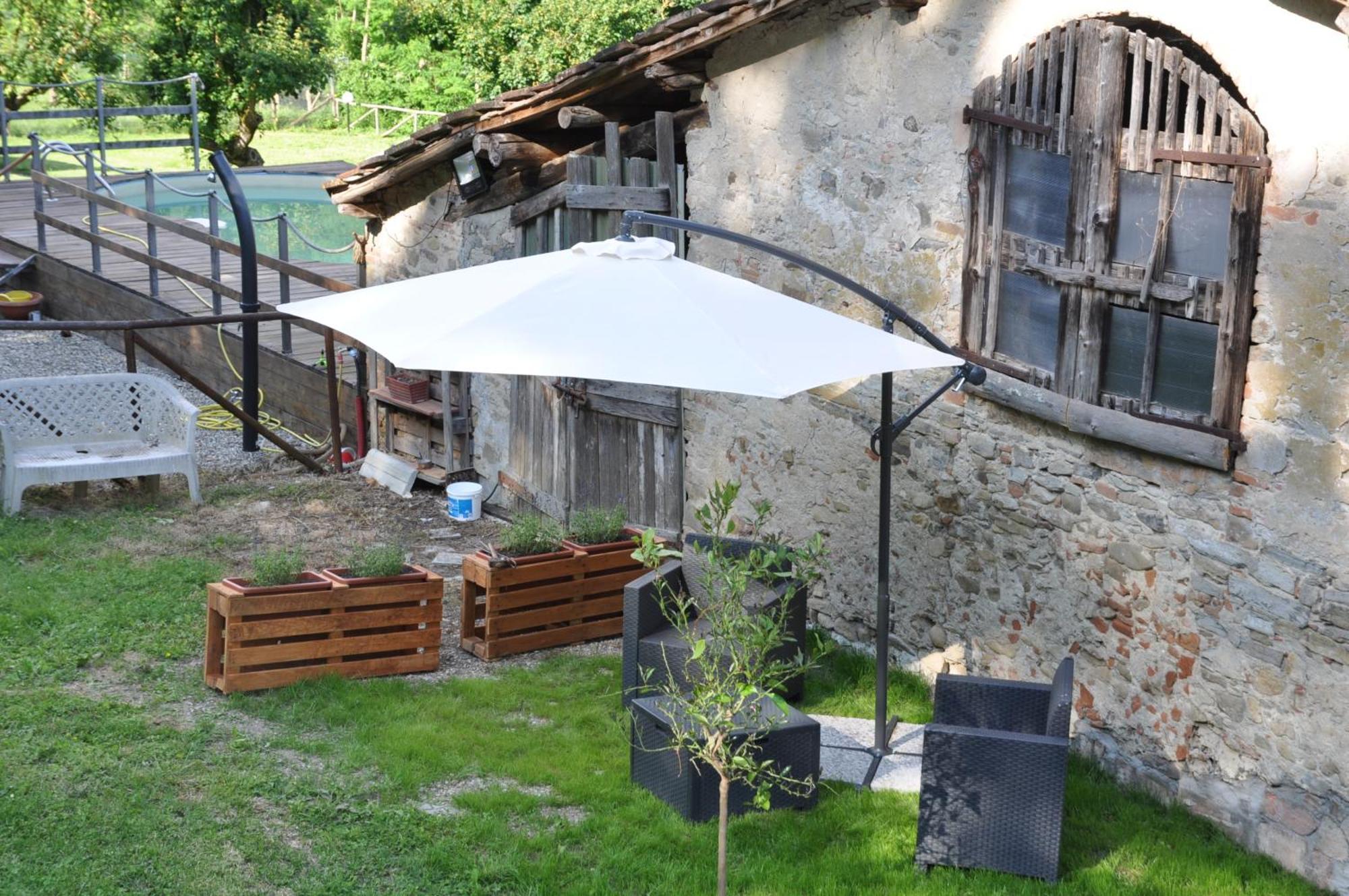 Locanda Di Alberi Borgo San Lorenzo Bagian luar foto