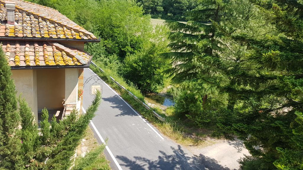 Locanda Di Alberi Borgo San Lorenzo Bagian luar foto