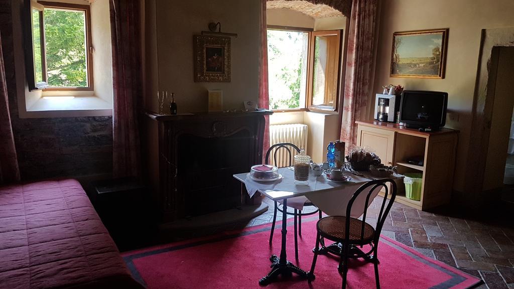 Locanda Di Alberi Borgo San Lorenzo Bagian luar foto